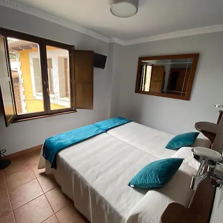 Rural Monasterio De Ara Mada 3*