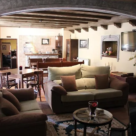 Rural Monasterio De Ara Mada Hotel 3*