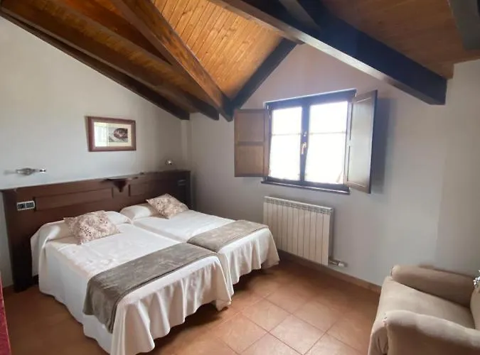 Rural Monasterio De Ara Mada 3* Santa Colomba de las Arrimadas